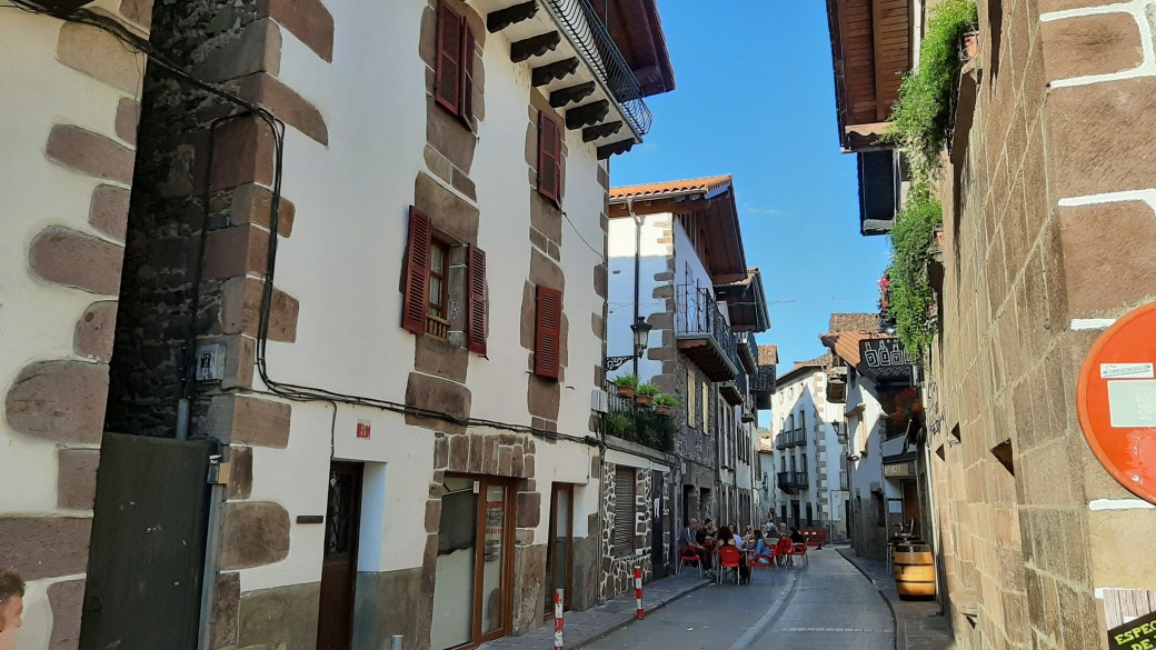 Foto 4 pueblo típico navarres